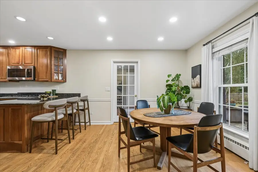 431 S Pine Avenue, Arlington Heights, IL 60005 - #3