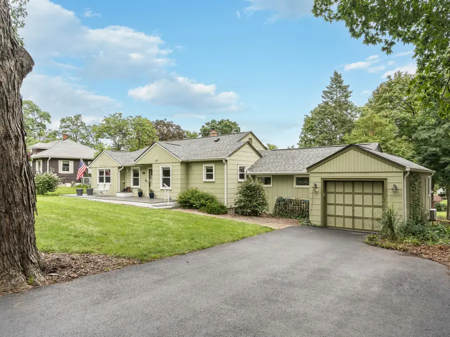 4605 Schwartz Avenue, Lisle, IL 60532 - #2