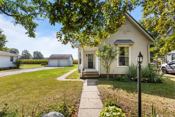407 5th Street, Ivesdale, IL 61851