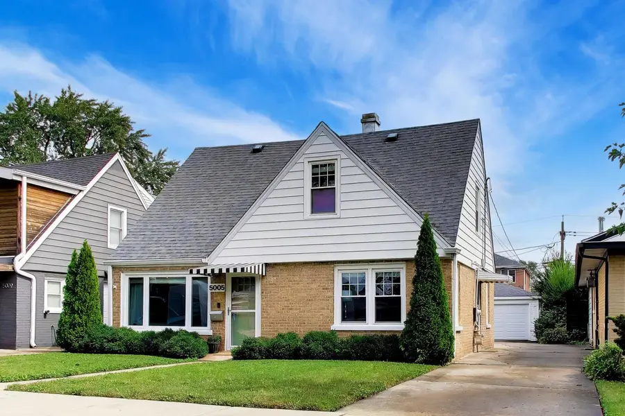 5005 N Rutherford Avenue, Chicago, IL 60656 - #2