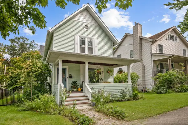 603 Singer Avenue, Lemont, IL 60439
