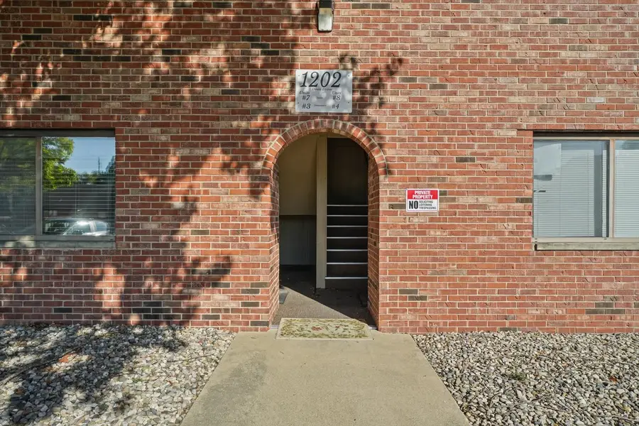 1202 Dean Drive #3, Urbana, IL 61802 - #2