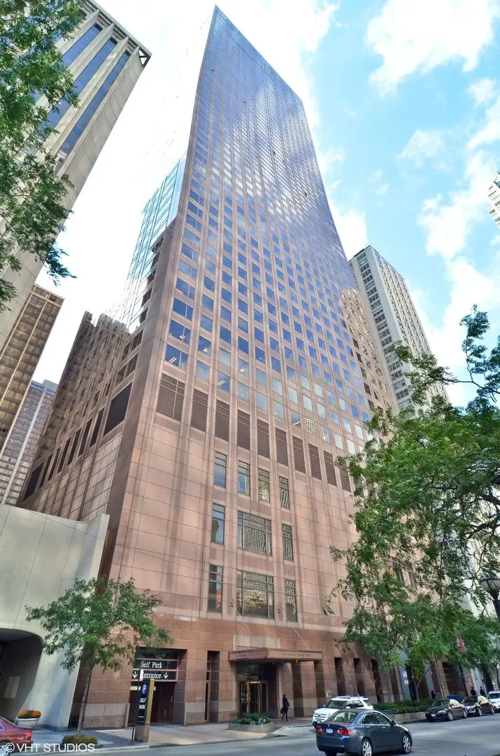 161 E Chicago Avenue #26B, Chicago, IL 60611 - #1