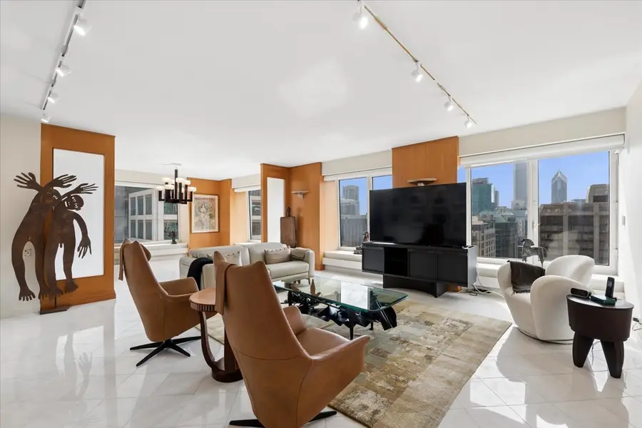 161 E Chicago Avenue #26B, Chicago, IL 60611 - #3