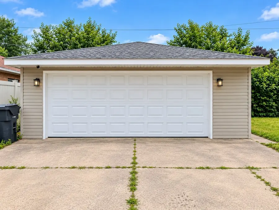 15739 Ingleside Avenue, Dolton, IL 60419 - #3