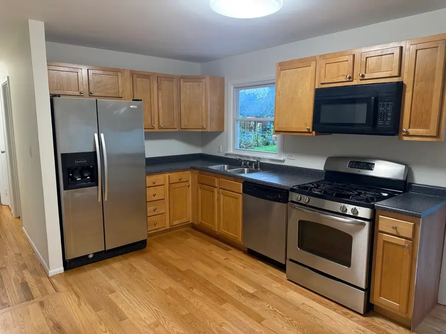 662 Walnut Road, Wauconda, IL 60084 - #2