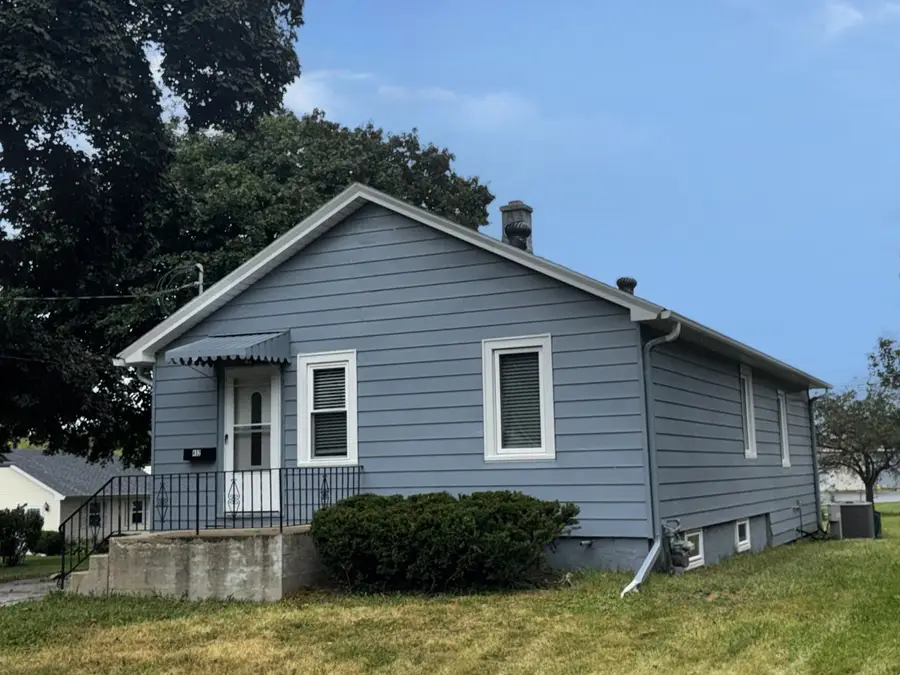 402 S 13th Avenue, Saint Charles, IL 60174 - #3