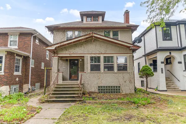 209 Le Moyne Parkway, Oak Park, IL 60302