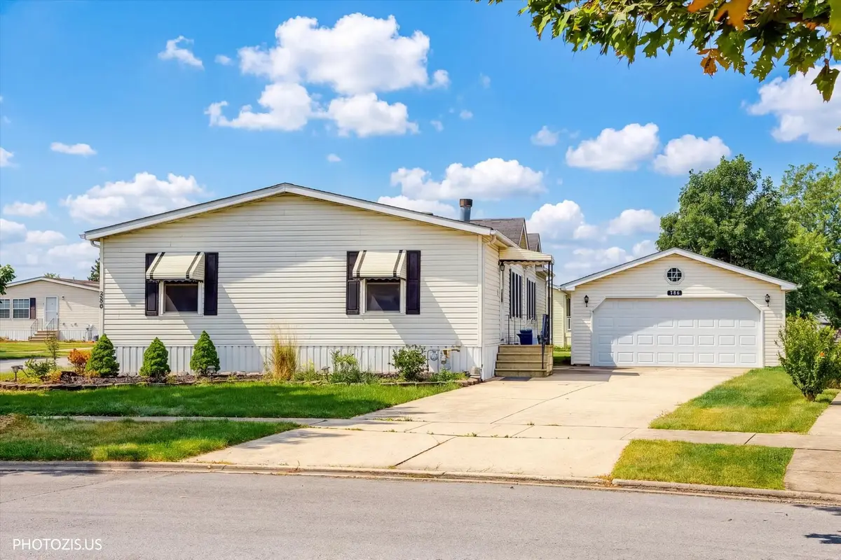 386 Buttercup Lane, Matteson, IL 60443 - #1
