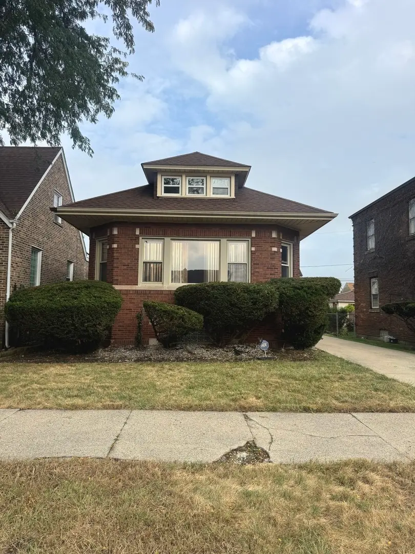 10827 S Wallace Street, Chicago, IL 60628 - #2