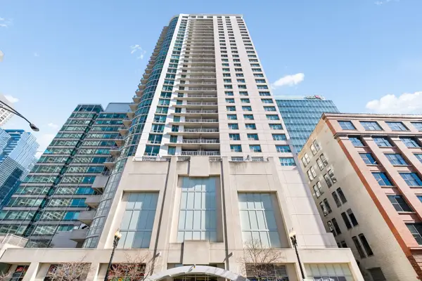 125 S Jefferson Street #3002, Chicago, IL 60661