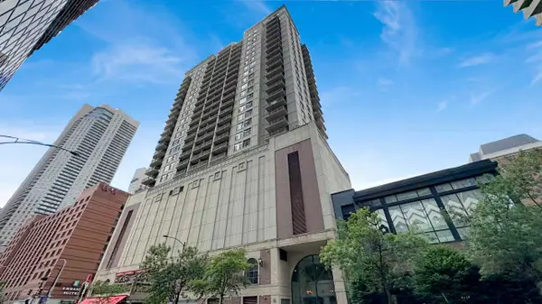 630 N State Street #2110, Chicago, IL 60654