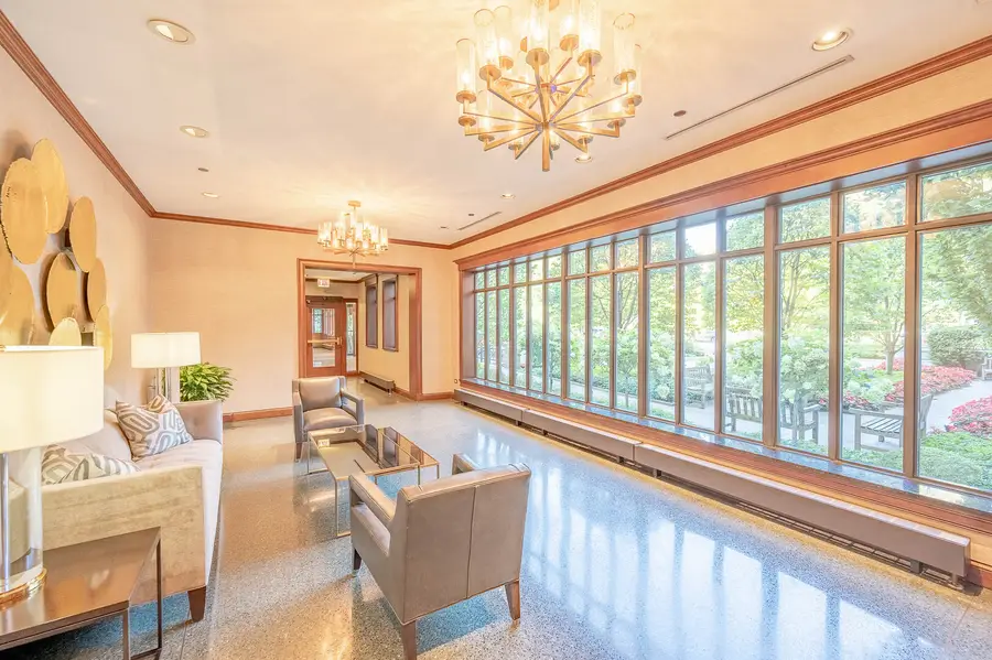 55 W Delaware Place #208, Chicago, IL 60610 - #3
