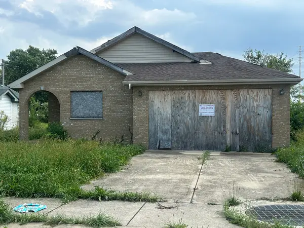 16051 Gauger Avenue, Harvey, IL 60426