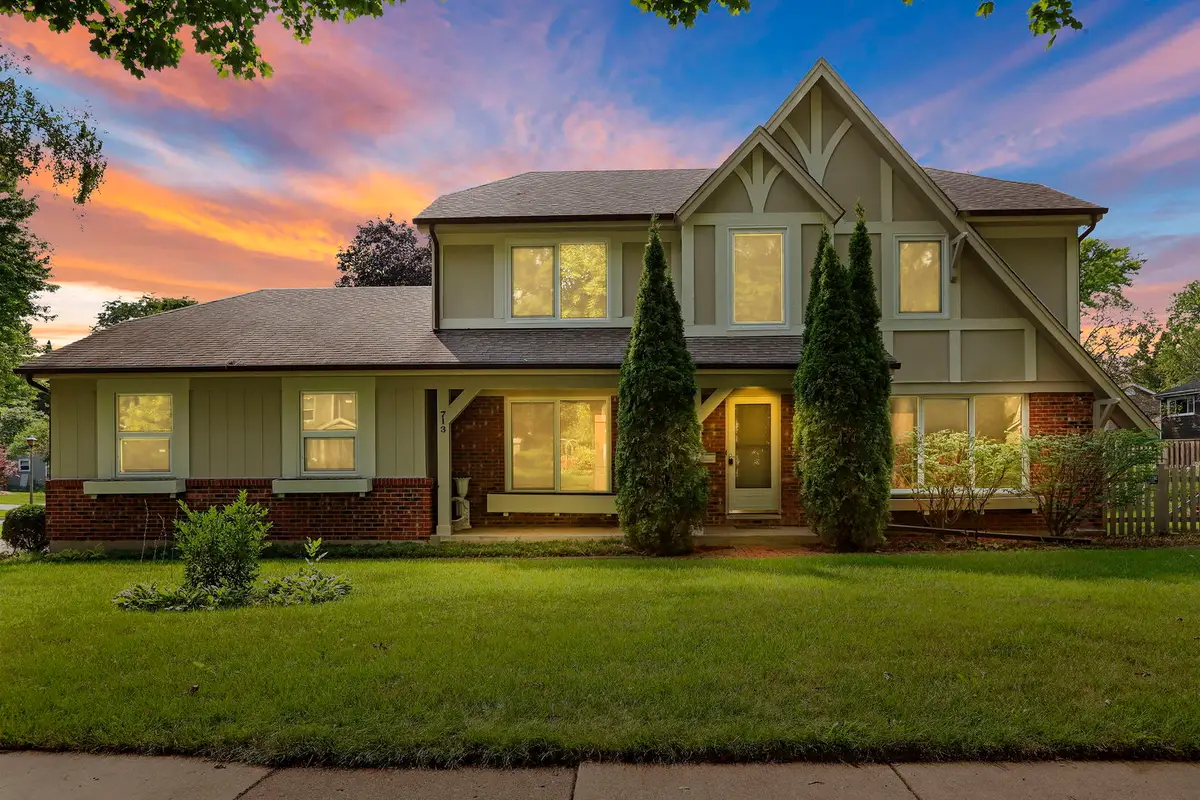 713 Dawes Street, Libertyville, IL 60048 - #1