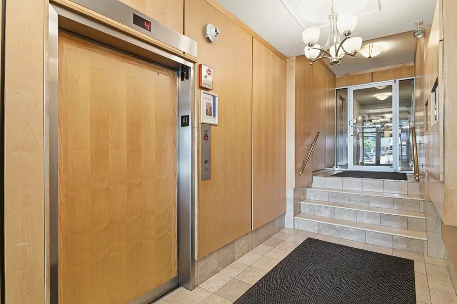 6118 N Sheridan Road #106, Chicago, IL 60660 - #3