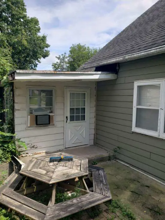 438 Tonti Street, Lasalle, IL 61301 - #3