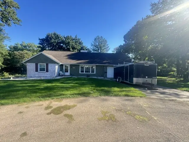 1408 Caroline Avenue, Clinton, IA 52732 - #1
