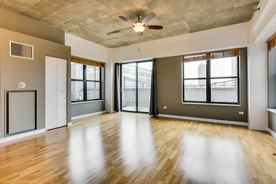1122 W Catalpa Avenue #402, Chicago, IL 60640 - #2