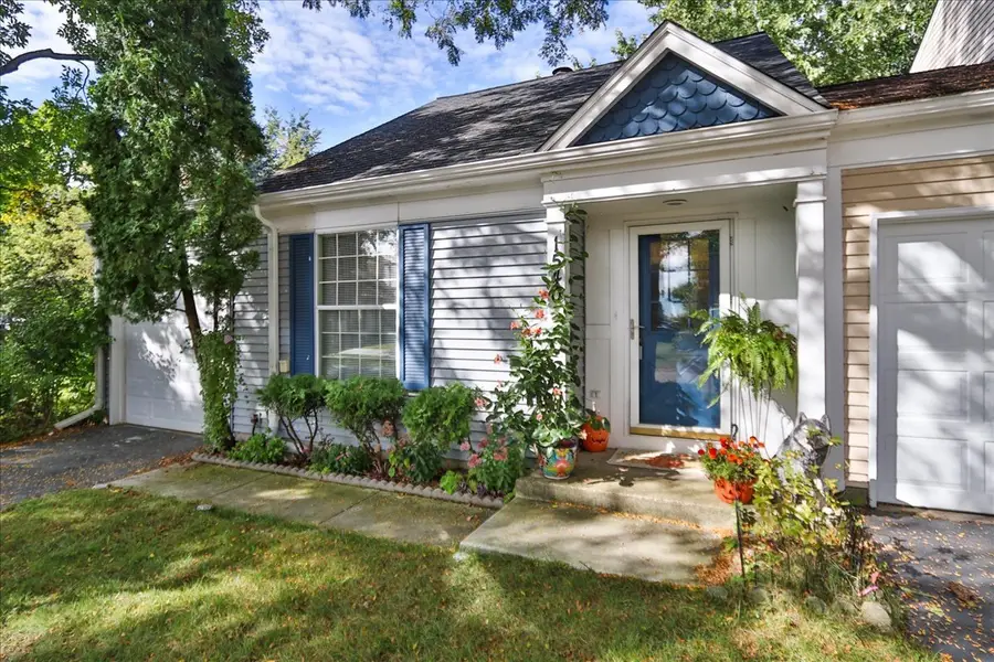 1540 N Broadmoor Court, Palatine, IL 60067 - #2