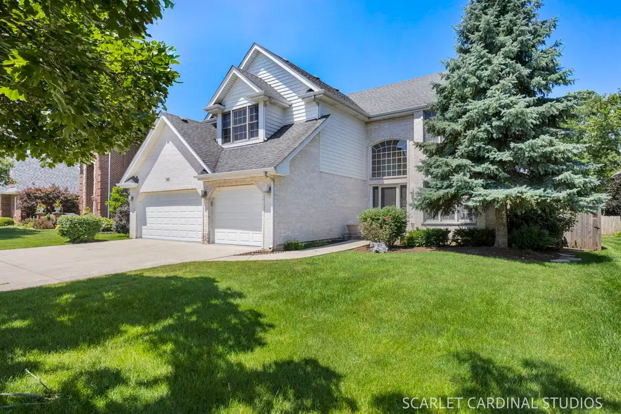 948 67th Street, Darien, IL 60561 - #3