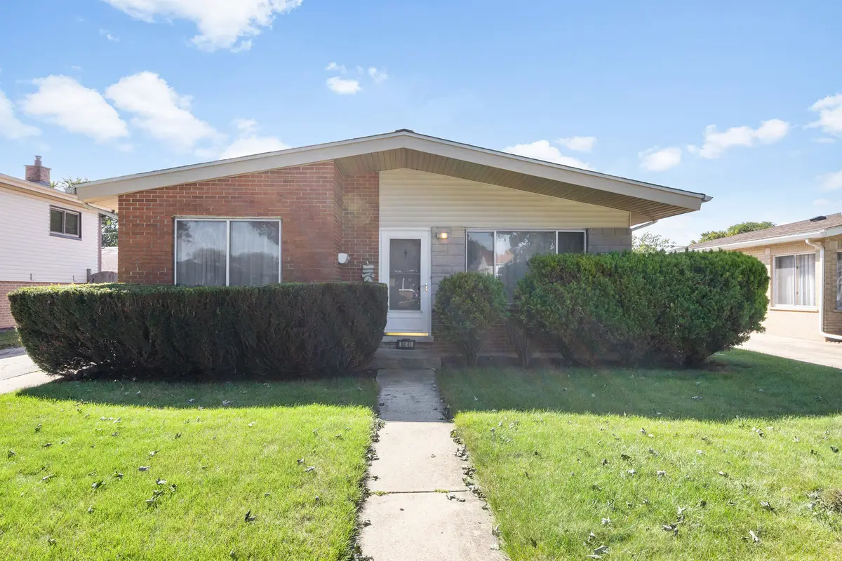 8441 W Madison Drive, Niles, IL 60714 - #1