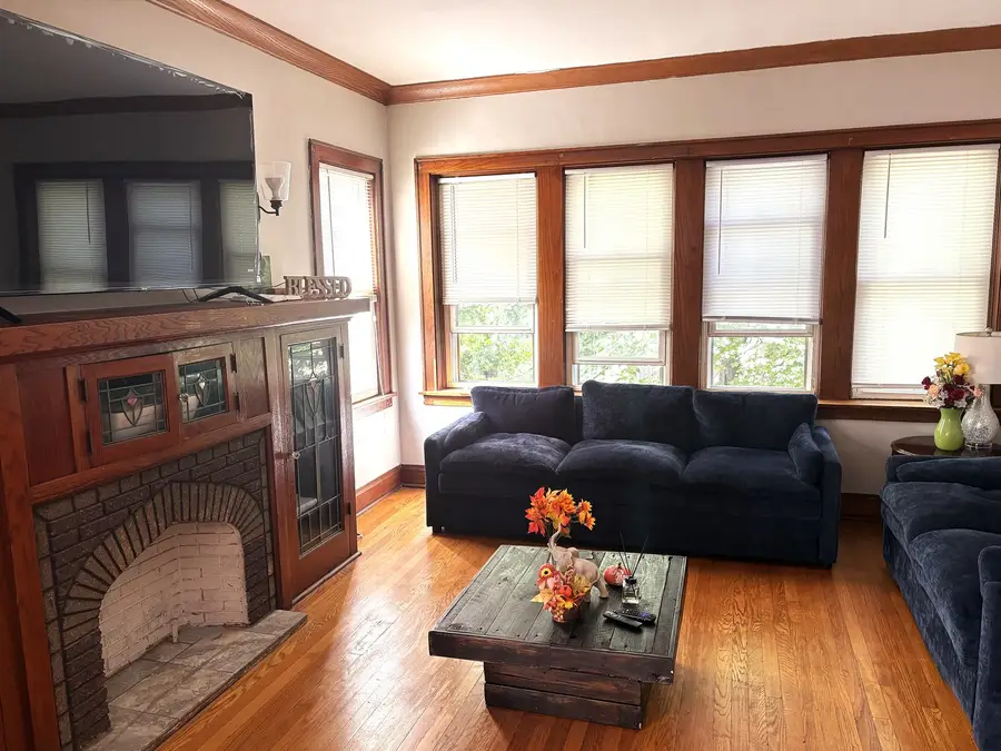 1909 Wesley Avenue, Berwyn, IL 60402 - #3