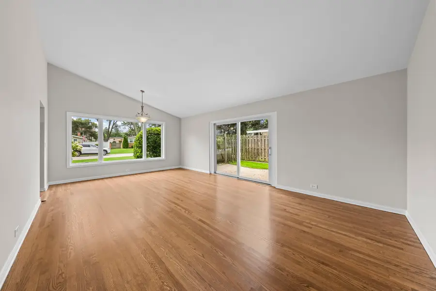 2612 Fontana Drive, Glenview, IL 60025 - #2