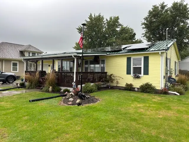 508 W Division Street, Galva, IL 61434 - #2