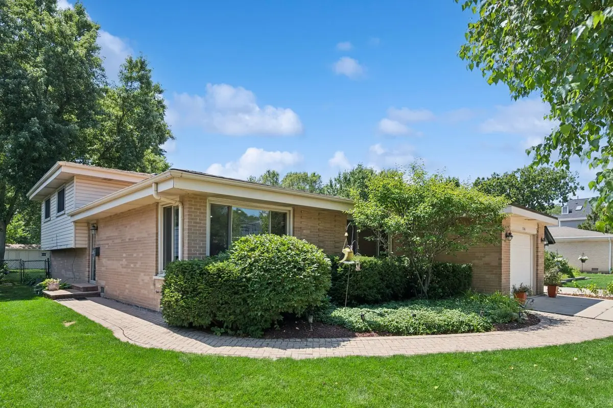 1746 Richfield Avenue, Highland Park, IL 60035 - #1