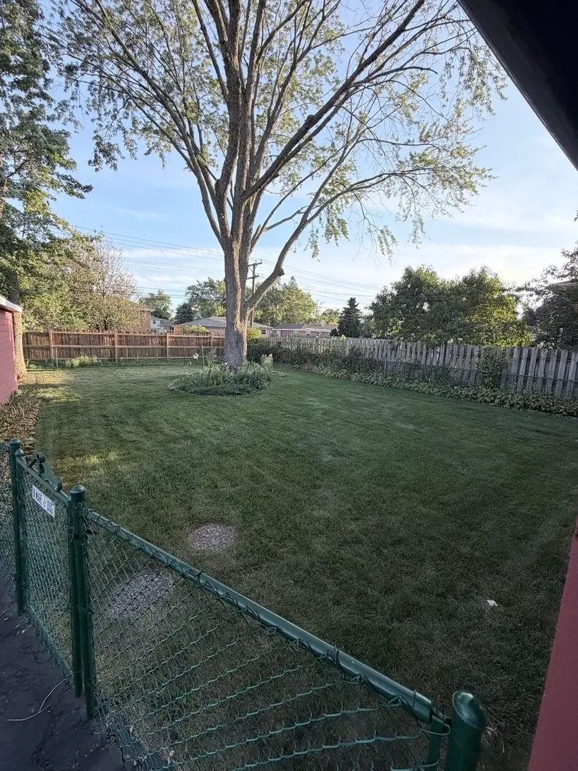6635 W 87th Street, Oak Lawn, IL 60453 - #2