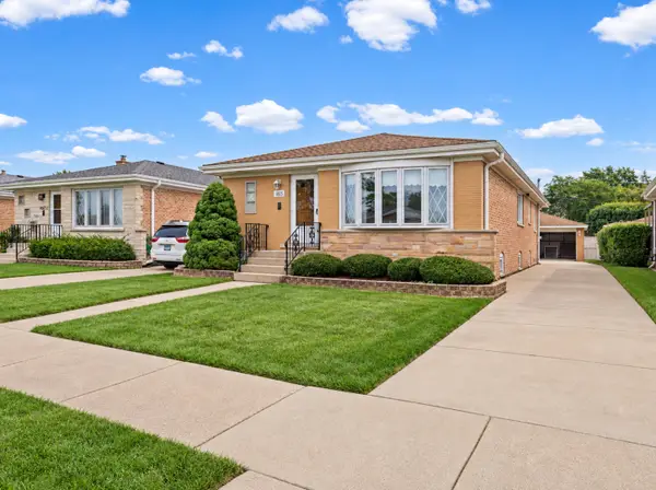 4815 N Knight Avenue, Norridge, IL 60706