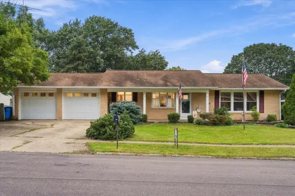 1113 Beech Drive, Dixon, IL 61021