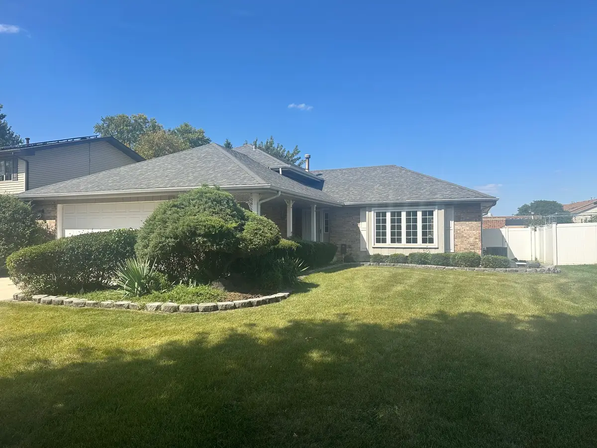 6828 Westview Drive, Oak Forest, IL 60452 - #1