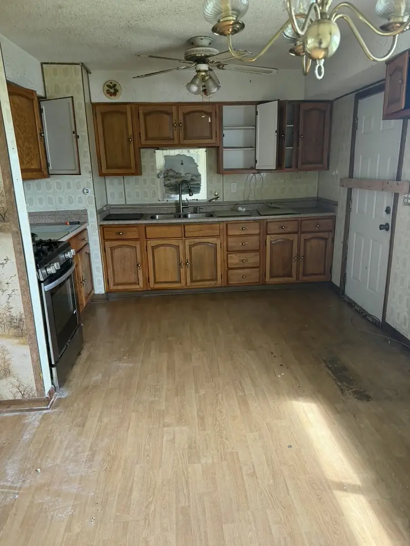 2631 Kennedy Drive, North Chicago, IL 60064 - #2