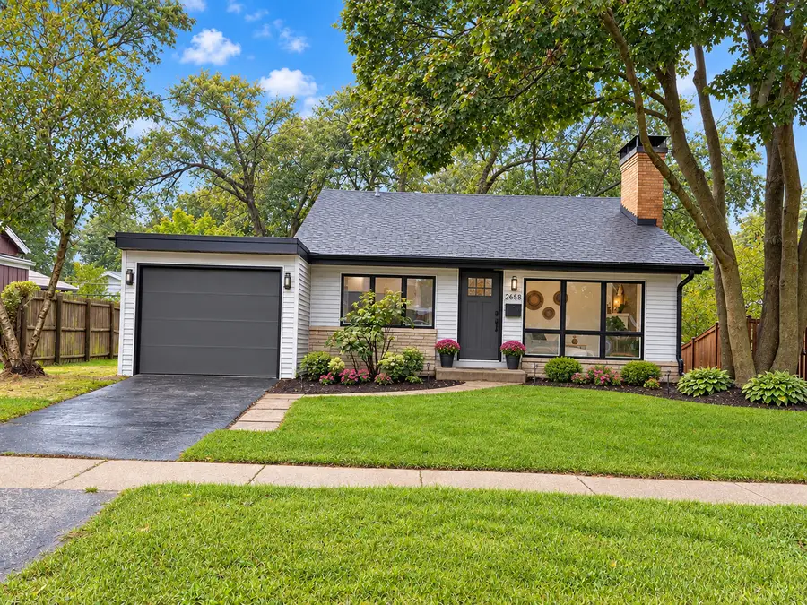 2658 Crawford Avenue, Evanston, IL 60201 - #2
