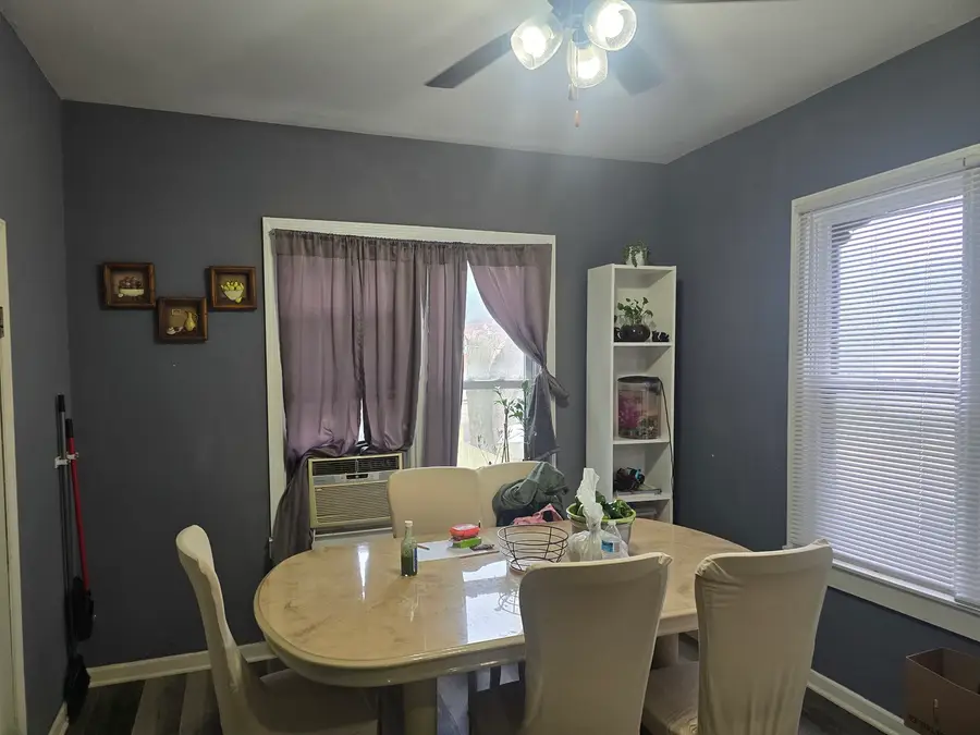 8237 S Burley Avenue, Chicago, IL 60617 - #3