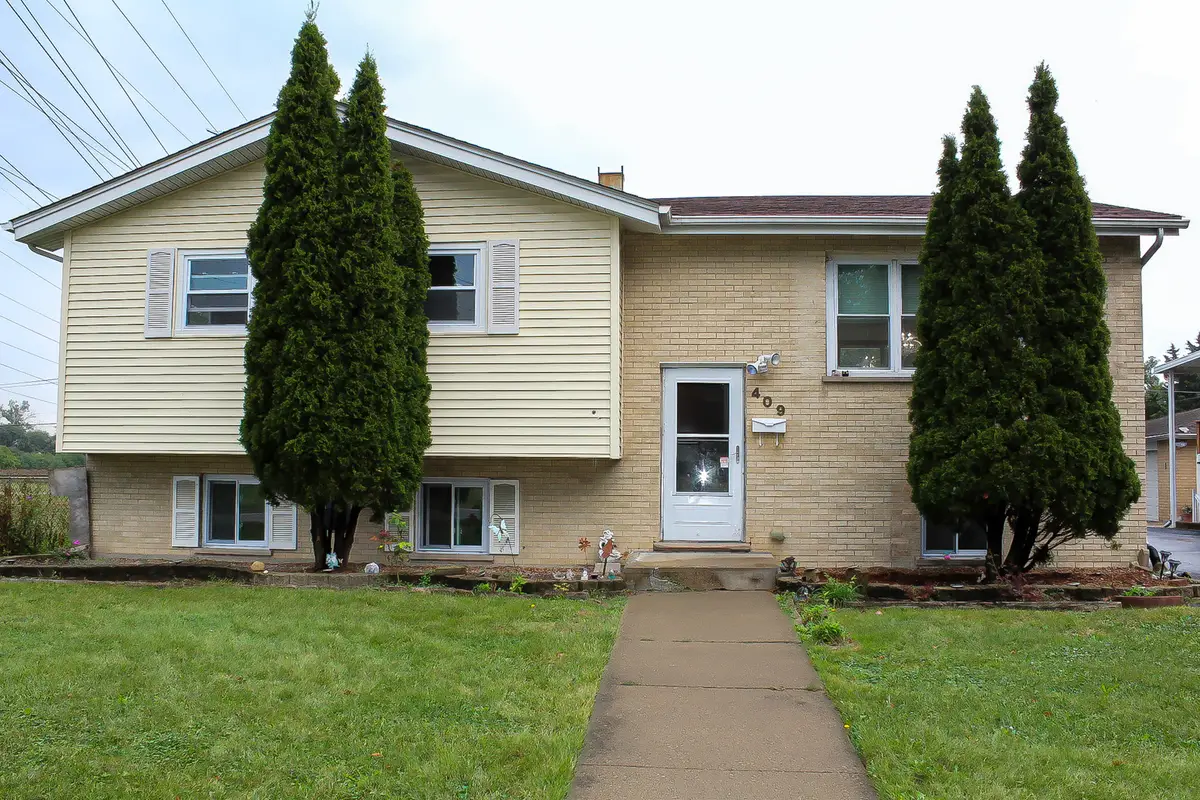 409 E Cherry Hill, Addison, IL 60101 - #1