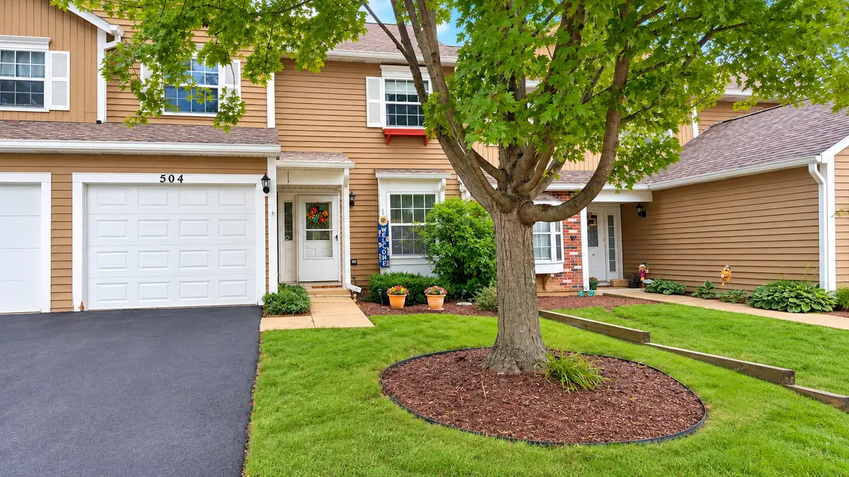 504 Ascot Lane, Streamwood, IL 60107 - #1