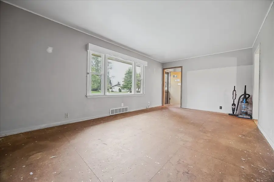 1518 S Vermillion Street, Streator, IL 61364 - #3