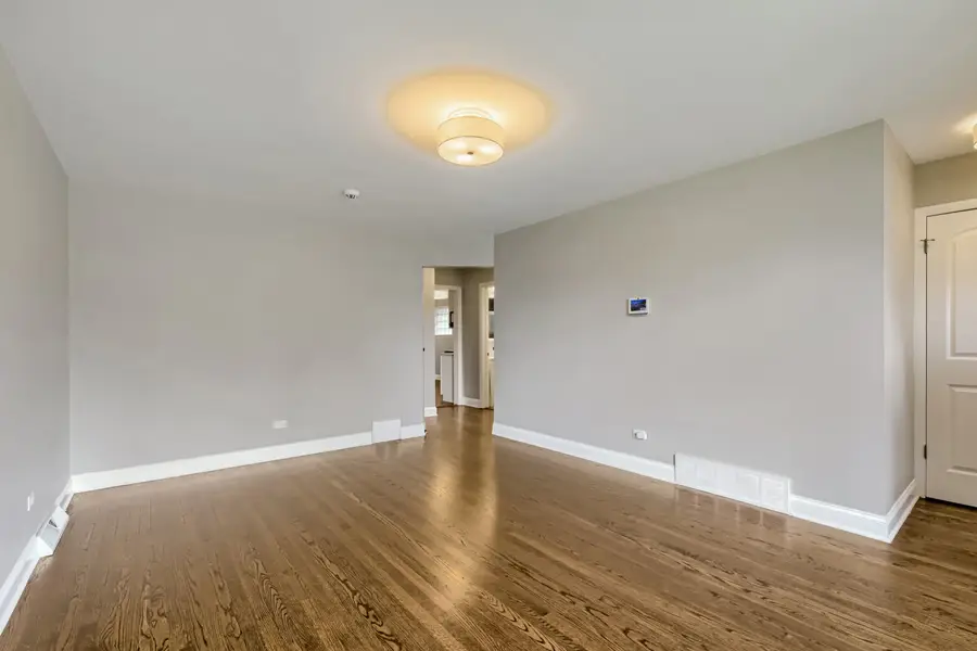 8208 Ridgeway Avenue, Skokie, IL 60076 - #3