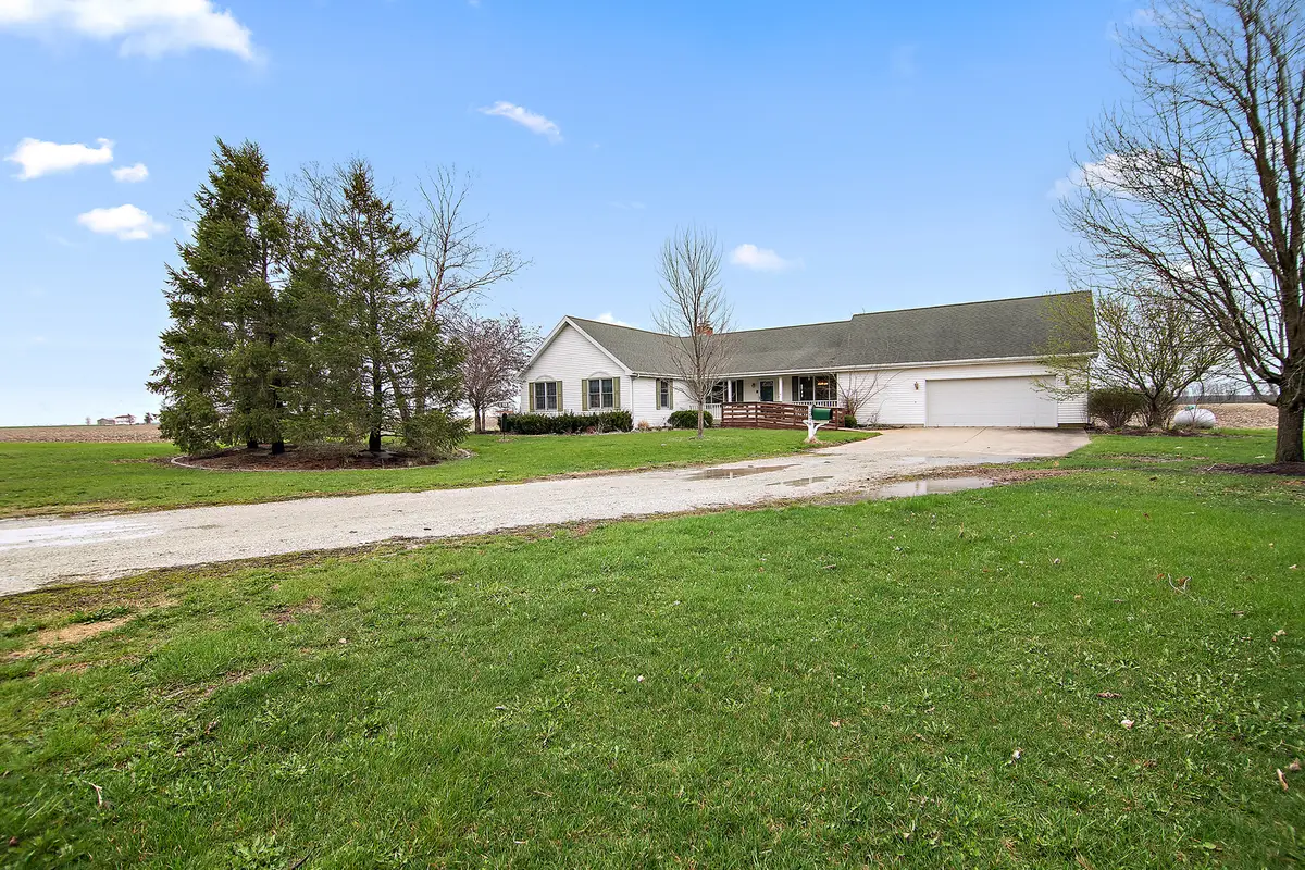 2078 N 1100 Road E, Danforth, IL 60930 - #1