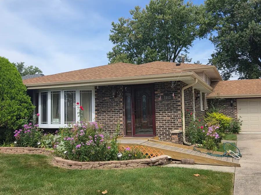 7842 W 101st Place, Palos Hills, IL 60465 - #2