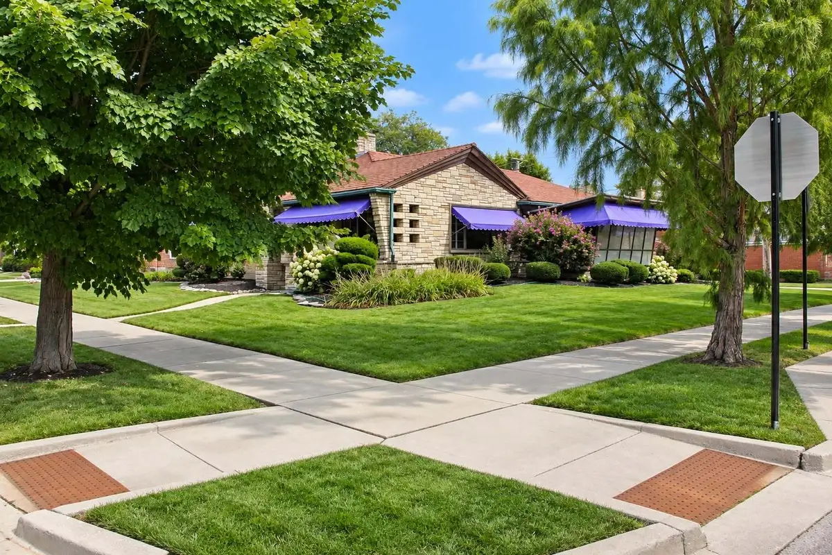 9357 S Bell Avenue, Chicago, IL 60643 - #1
