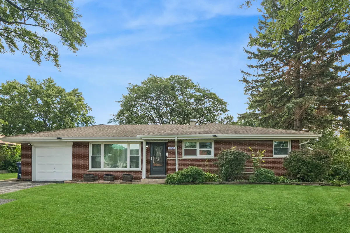 11325 S Nashville Avenue, Worth, IL 60482 - #1
