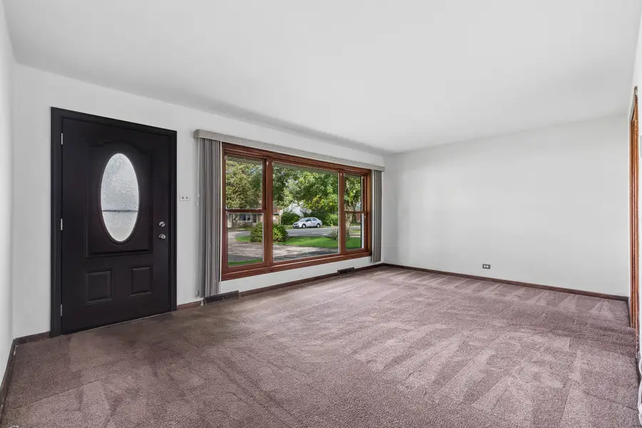 11325 S Nashville Avenue, Worth, IL 60482 - #3