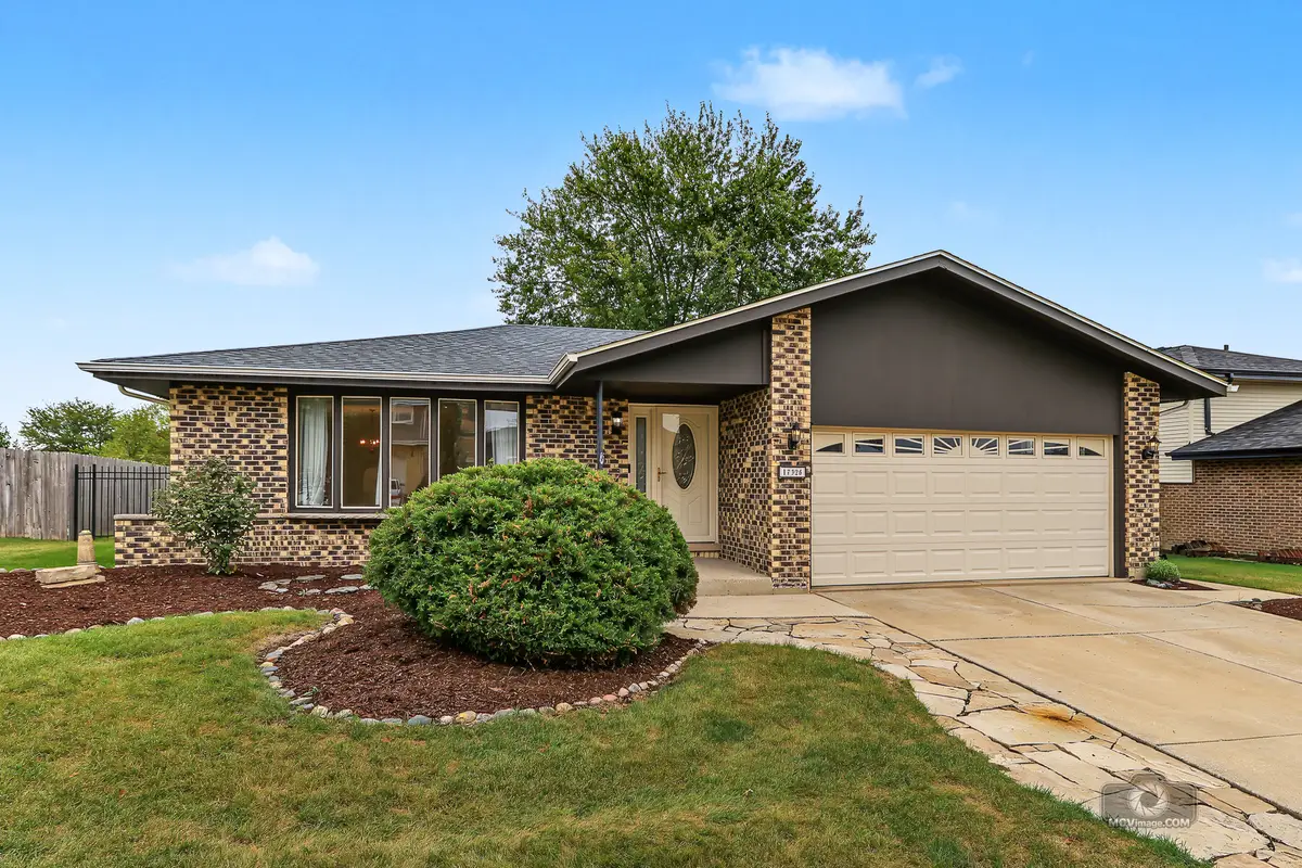 17325 Locust Avenue, Tinley Park, IL 60487 - #1