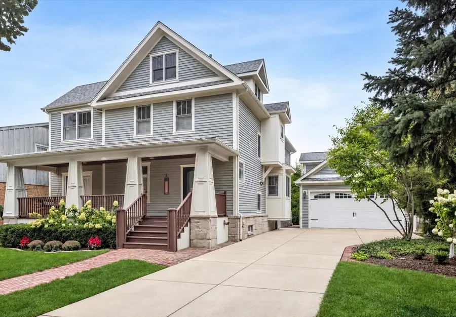16 S Monroe Street, Hinsdale, IL 60521 - #2