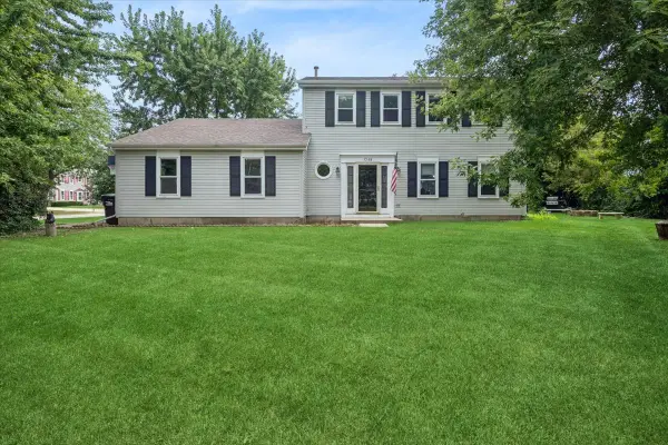 1348 Loch Lomond Drive, Crystal Lake, IL 60014