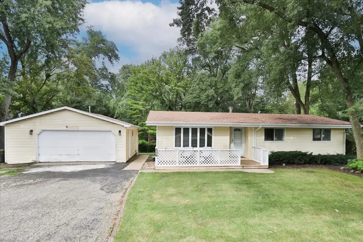 23874 N Echo Lake Road, Lake Zurich, IL 60047 - #1